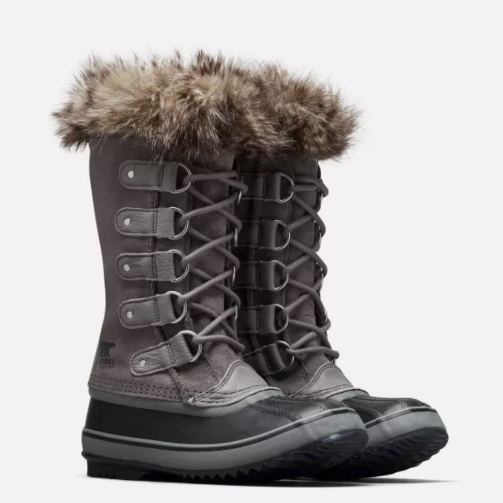 WOMEN'S JOAN OF ARCTIC SNOW BOOT Size 6. GREAT SHAPE!